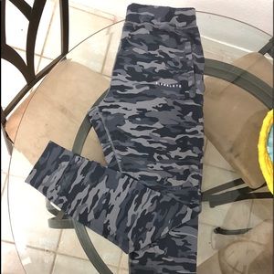 Alphalete Grey Camo Joggers